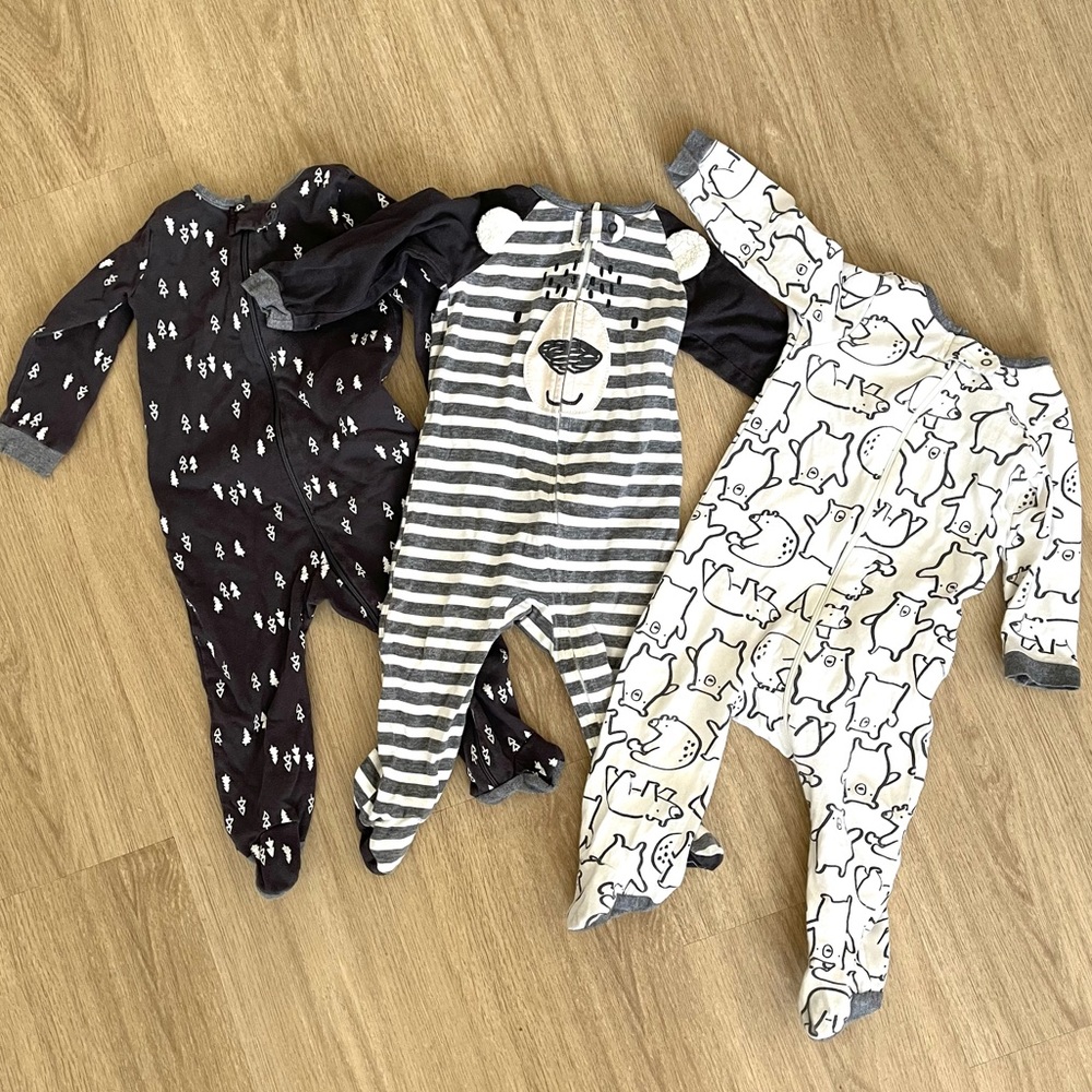Gerber Pajamas 6-9 Month